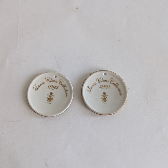 2 Bing & Grondahl Santa Claus Collection Christmas Ornaments 1991 1992 - Picture 4 of 5